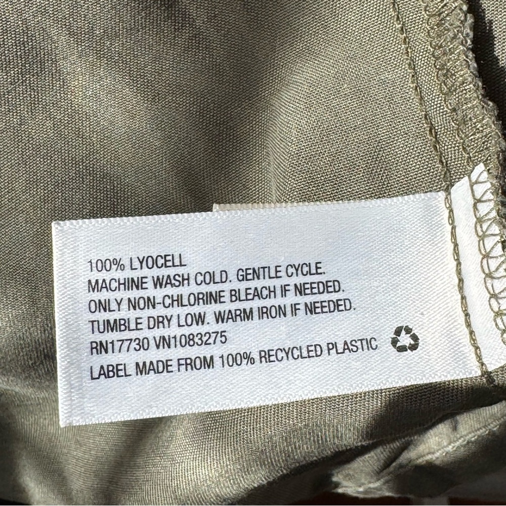 A New Day Utility Vest Size Small Lyocell Olive Green - Picture 7 of 7